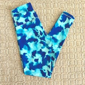 DYI define your inspiration size small leggings